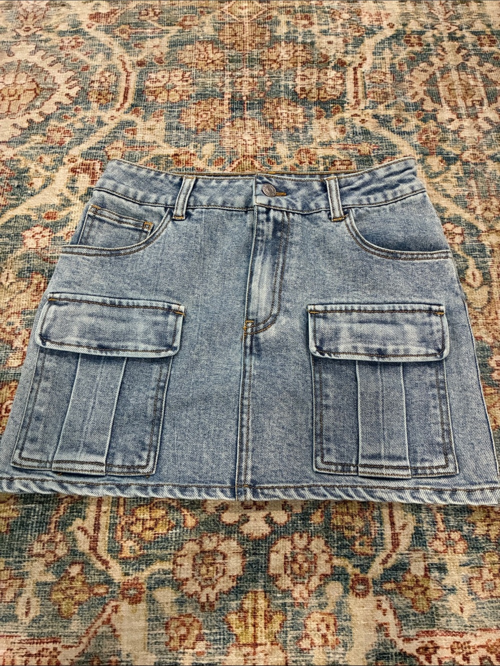 Forever 21 Light Blue Denim Cargo Pocket Mini Skirt size small